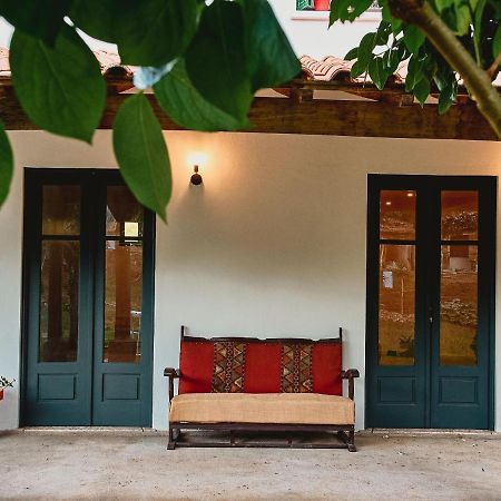 Épicos House, Your home away from home. Nogueira  Exterior foto